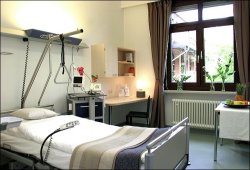 Patientenzimmer Implantattausch Kassel